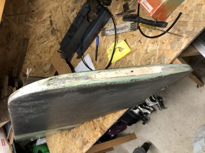 Unterseite komplett.jpg (2.04 MiB) 7776 mal betrachtet Die Unterkante des Ruderblattes