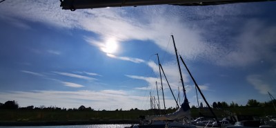 IMG_20201002_142810.jpg (1.83 MiB) 22409 mal betrachtet blauer Himmel