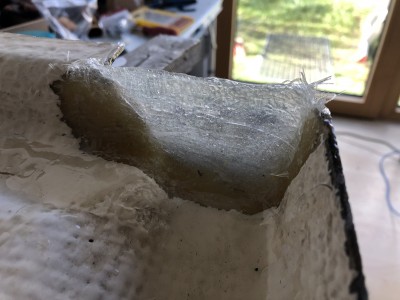 IMG_0684.jpg (1.71 MiB) 16232 mal betrachtet Die überstehenden störrischen Fasern werden weggefräst